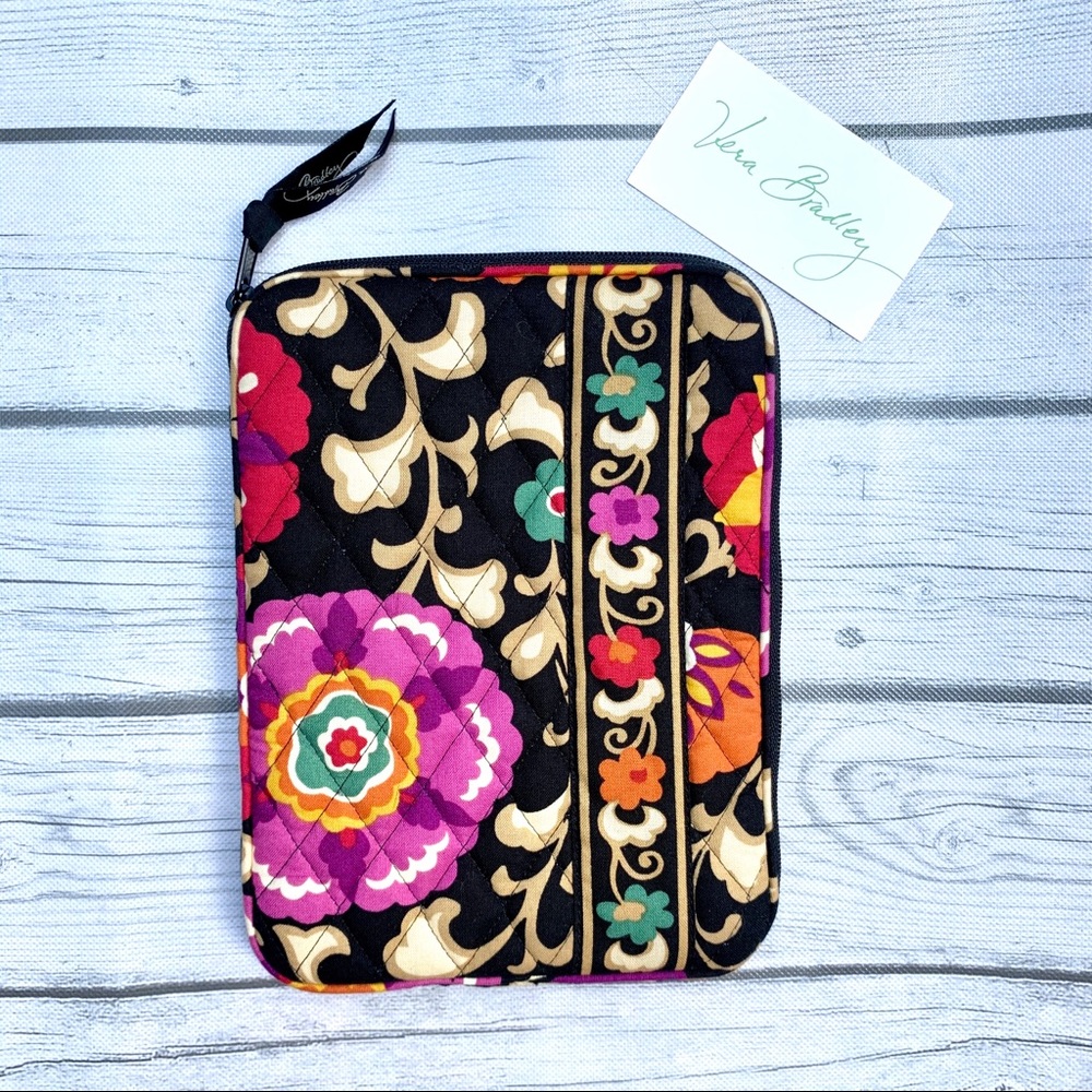 Vera Bradley Suzani retired pattern tablet case